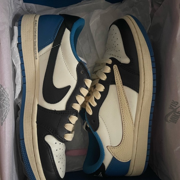 2021 Fragment Design x Travis Scott x Air Jordan 1 Retro Low - Picture 5 of 7